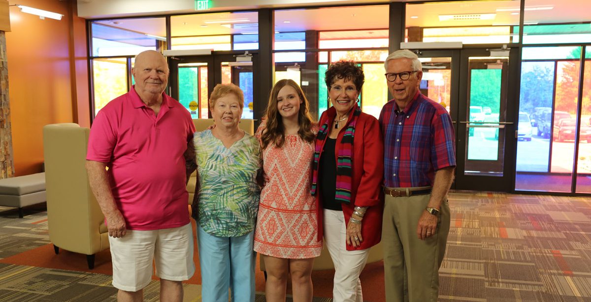 Caitlyn Smith-Willor with Chambers Scholarship Donors